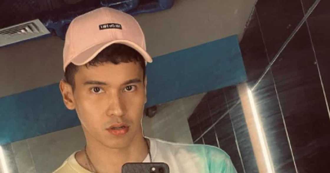 Enchong Dee slams Duterte’s “magic wand to end COVID-19” comment Enchong Dee slams Duterte’s “magic wand to end COVID-19” comment
