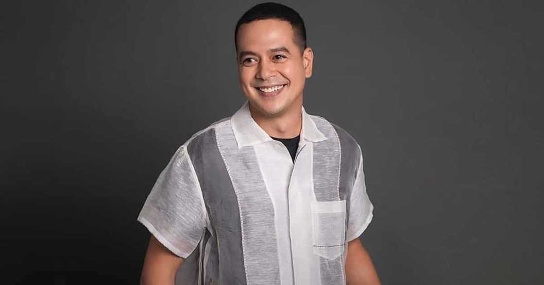 John Lloyd Cruz, ipinahayag sa wakas kung bakit nagpahinga ito sa showbiz noon at doon nanirahan sa Palawan John Lloyd Cruz, ipinahayag sa wakas kung bakit nagpahinga ito sa showbiz noon at doon nanirahan sa Palawan