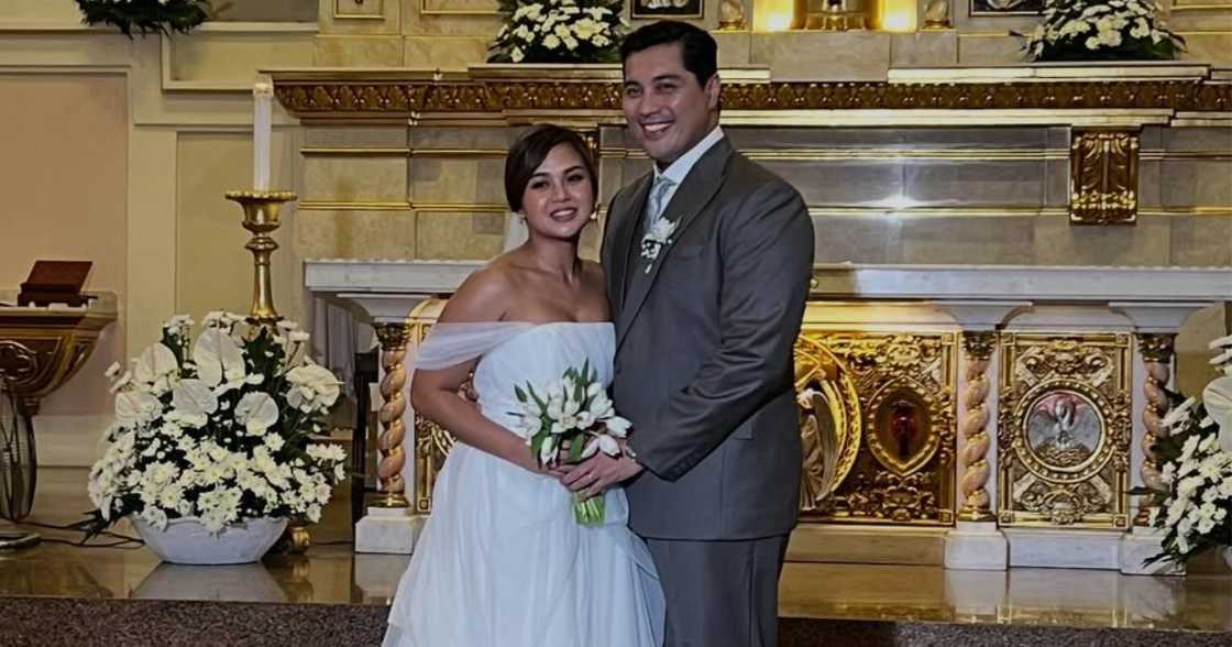 Gian Magdangal and Lara Maigue tie the knot, reveal pregnancy Gian Magdangal and Lara Maigue tie the knot, reveal pregnancy