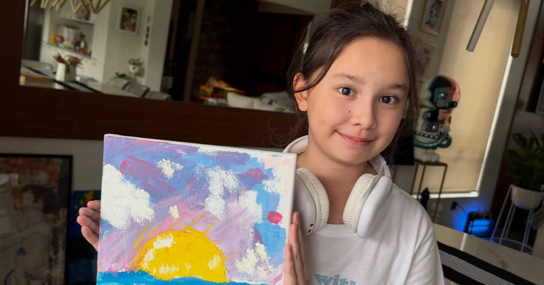 Nadine Samonte, proud sa plano ni Heather para sa kanyang paintings, ibinida ang mga pininta ng anak Nadine Samonte, proud sa plano ni Heather para sa kanyang paintings, ibinida ang mga pininta ng anak