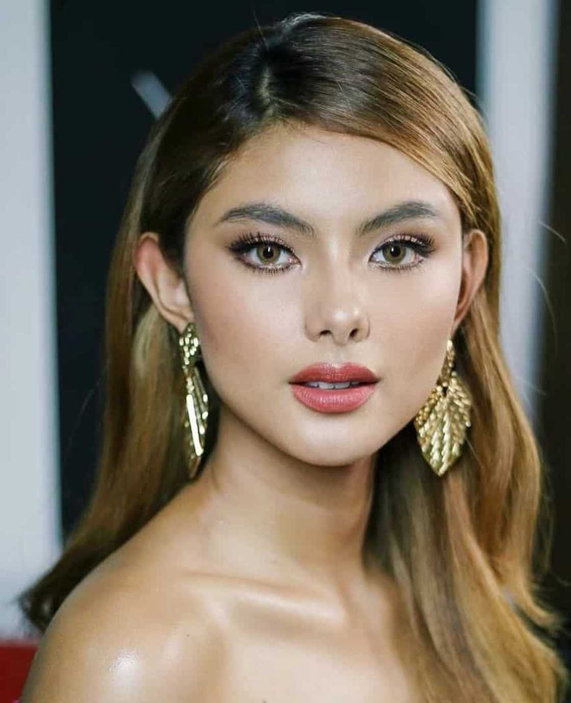 Kate Valdez Kate Valdez
