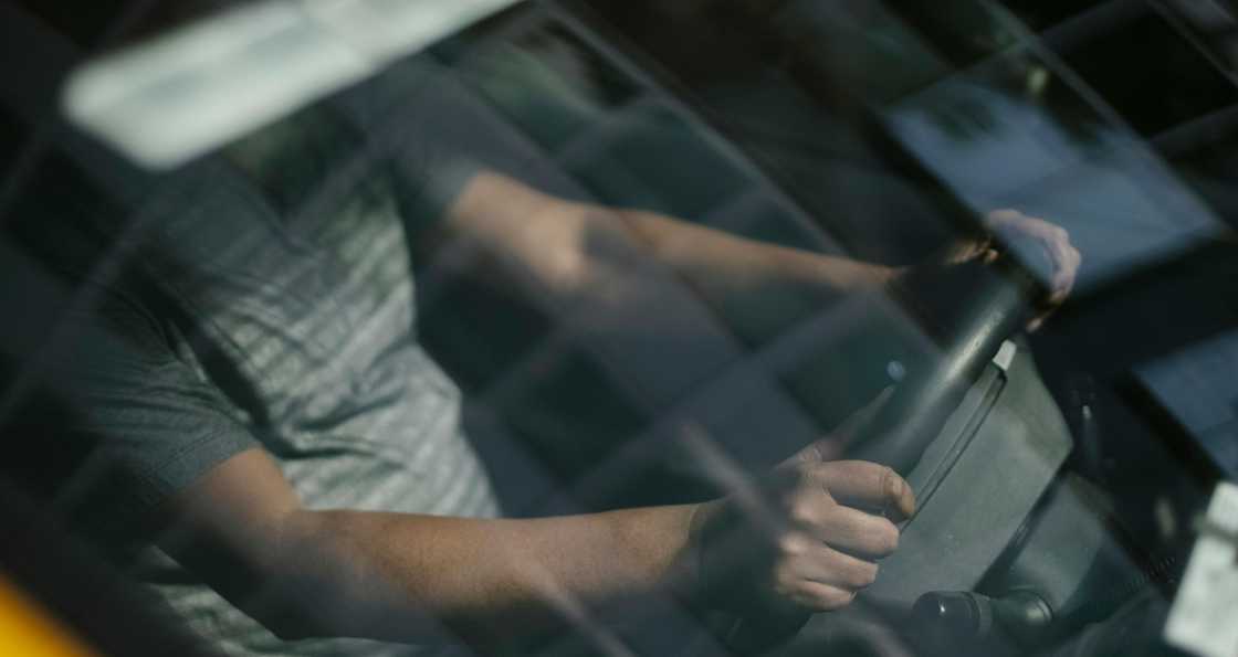 Grab driver, nanawagan ng respeto sa nag-post ng reklamo laban sa kanya Grab driver, nanawagan ng respeto sa nag-post ng reklamo laban sa kanya