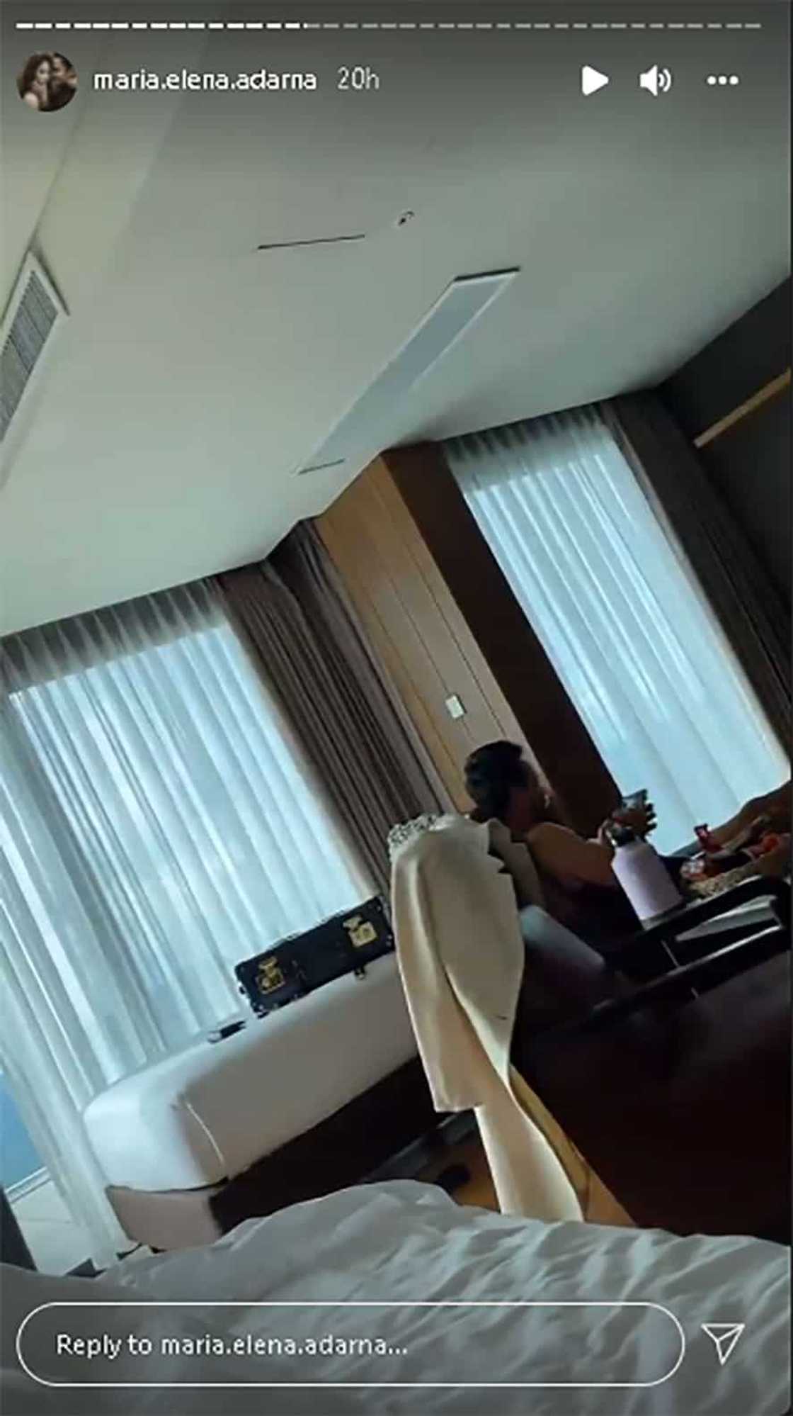 Ellen Adarna, tinanong si Derek Ramsay bakit nahuhumaling ang aktor sa kanya: “Why are you obsessed with me?” Ellen Adarna, tinanong si Derek Ramsay bakit nahuhumaling ang aktor sa kanya: “Why are you obsessed with me?”
