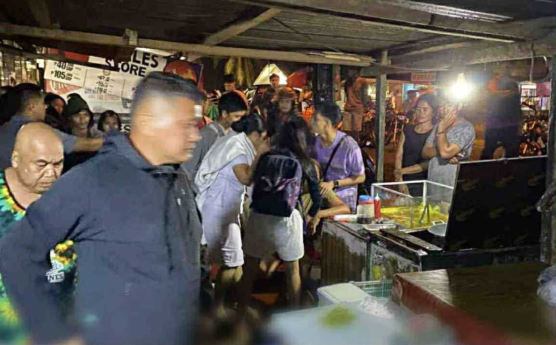 Vendor binaril habang naglalako: love triangle ang tinitingnang motibo Vendor binaril habang naglalako: love triangle ang tinitingnang motibo