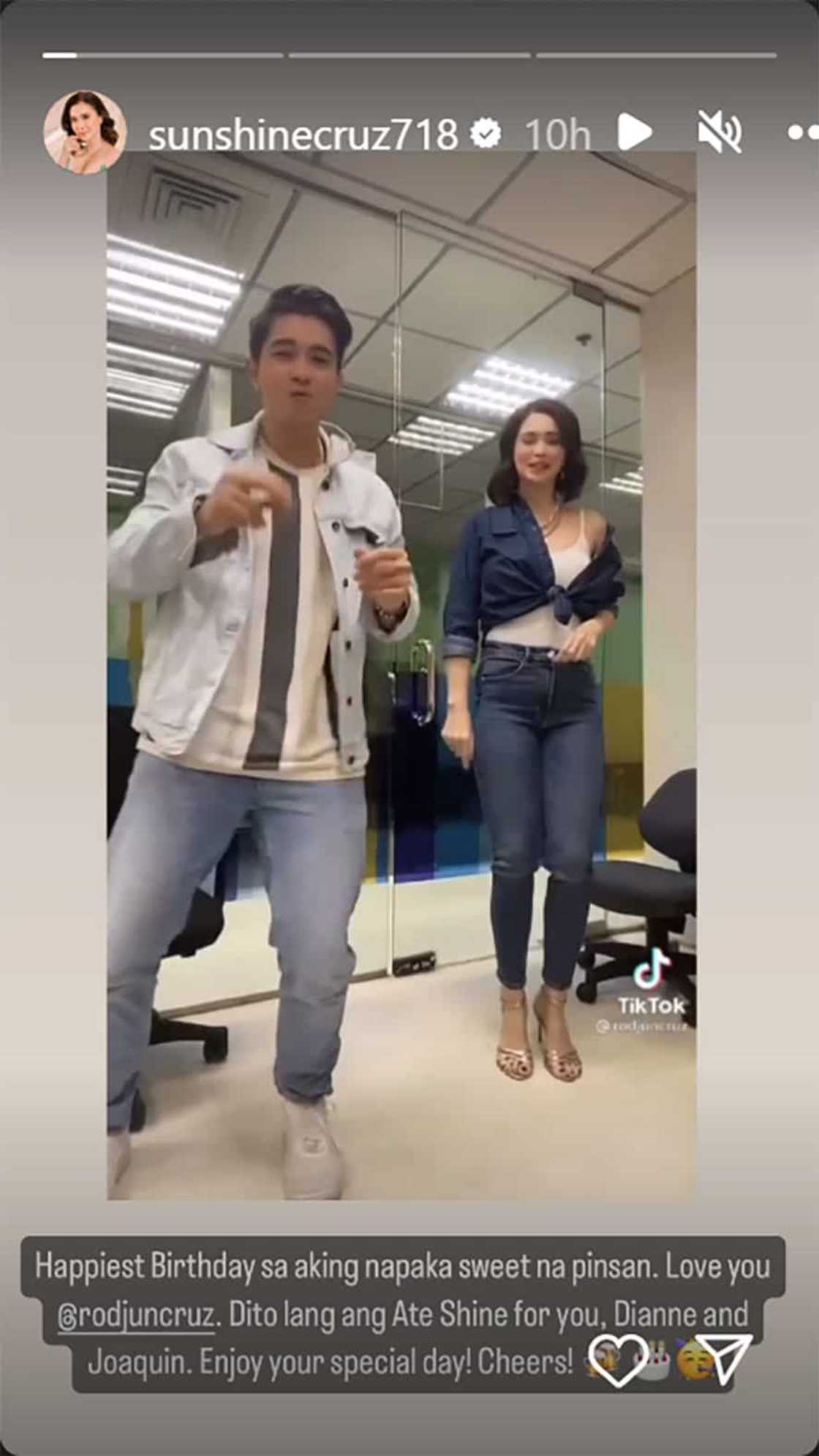 Sunshine Cruz, nag-post ng sweet greeting sa pinsan na si Rodjun Cruz: “Dito lang Ate Shine for you” Sunshine Cruz, nag-post ng sweet greeting sa pinsan na si Rodjun Cruz: “Dito lang Ate Shine for you”