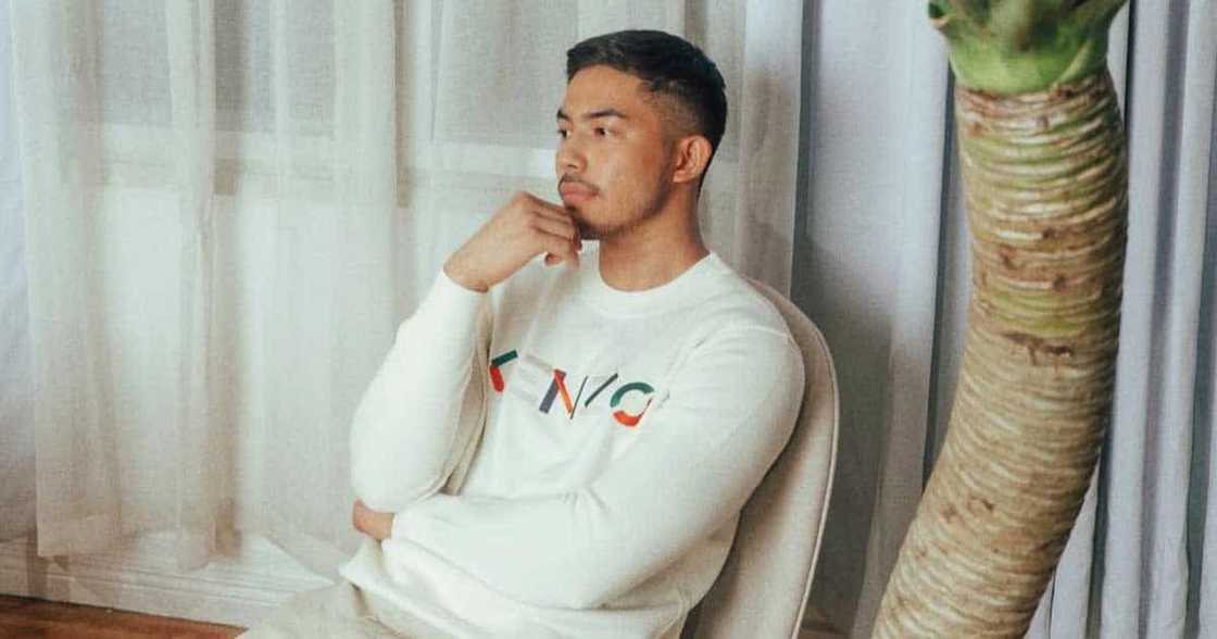 Tony Labrusca, todo papuri sa inang si Angel Jones sa gitna ng mga akusasyon ni Drake Ibay Tony Labrusca, todo papuri sa inang si Angel Jones sa gitna ng mga akusasyon ni Drake Ibay