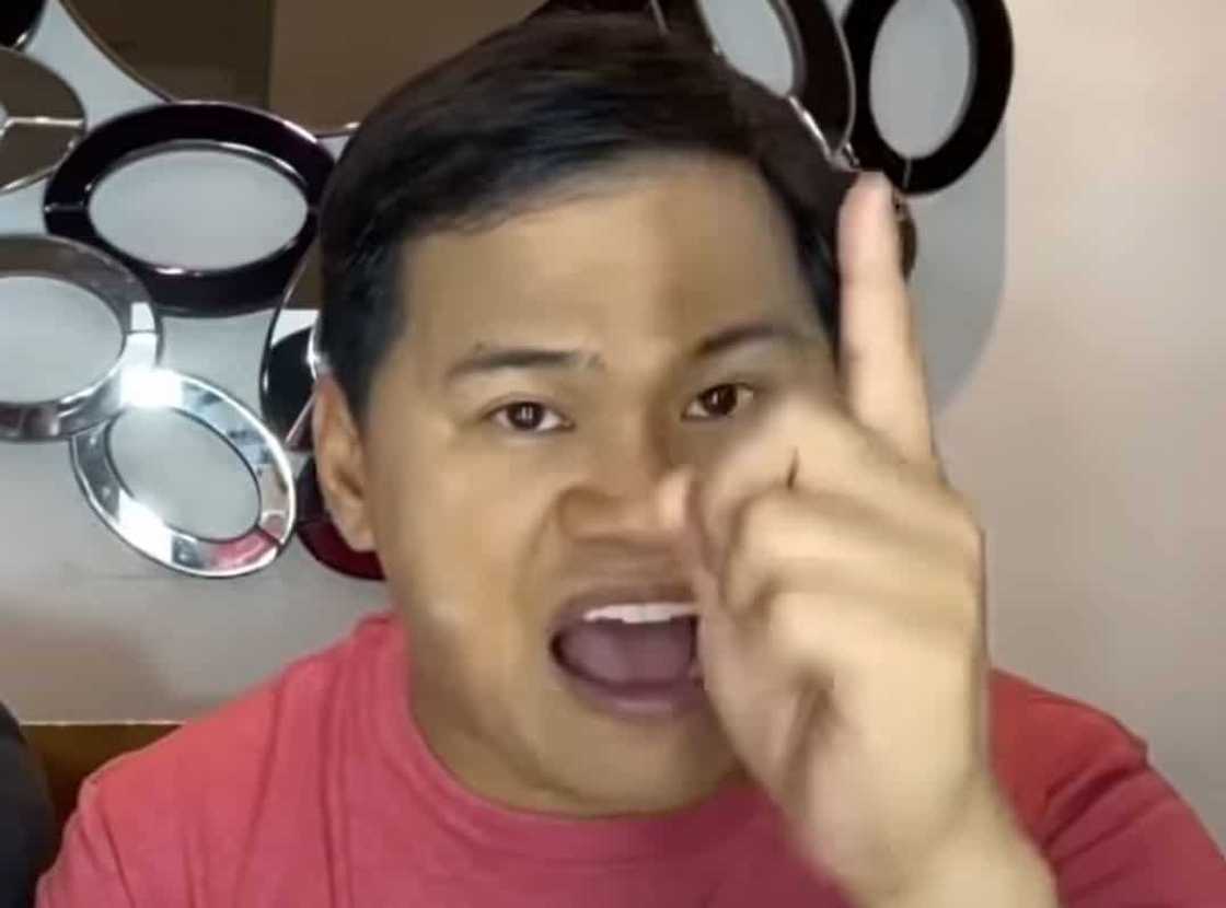 Ogie D, sa nasagap umano sa hiwalayan ng KimXi: "Nagstart 'yan sa steak" Ogie D, sa nasagap umano sa hiwalayan ng KimXi: "Nagstart 'yan sa steak"