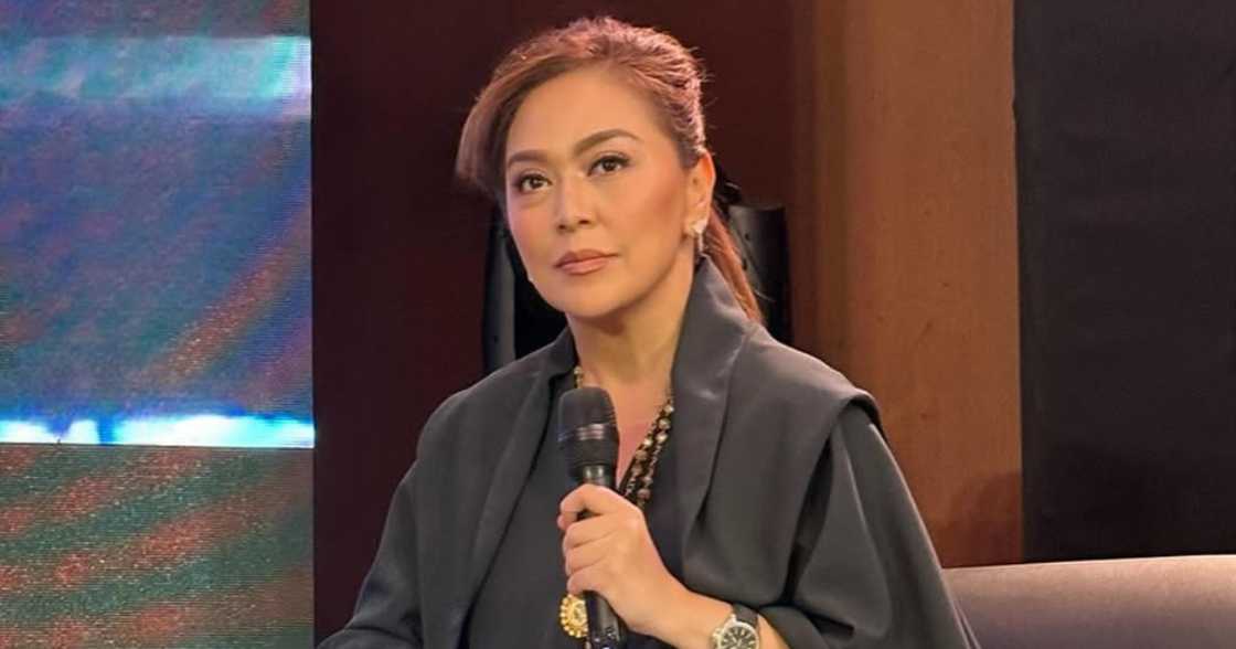 Karen Davila amid calamities: “And sources tell us nakapag-F1 pa sa Singapore ang ilang politiko” Karen Davila amid calamities: “And sources tell us nakapag-F1 pa sa Singapore ang ilang politiko”