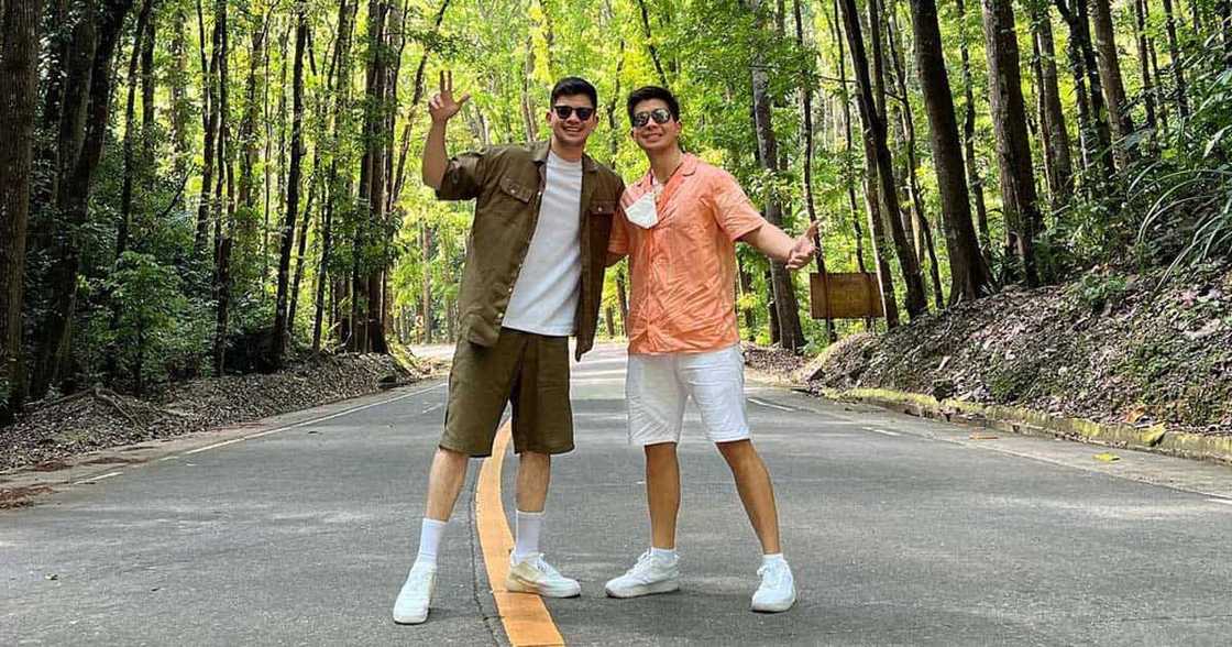 Cute throwback pics nina Rayver at Rodjun Cruz, kinagiliwan ng netizens Cute throwback pics nina Rayver at Rodjun Cruz, kinagiliwan ng netizens