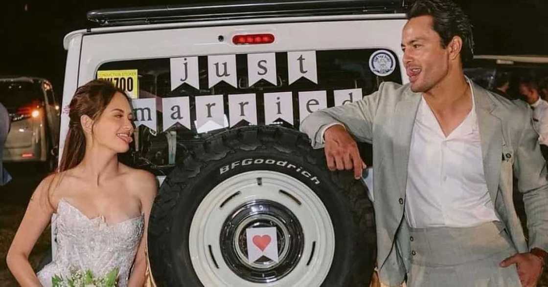Ellen Adarna, biniro ng mga kaibigan; pinuna ang pagkain ng marami: “Eating like a pregnant lady already” Ellen Adarna, biniro ng mga kaibigan; pinuna ang pagkain ng marami: “Eating like a pregnant lady already”