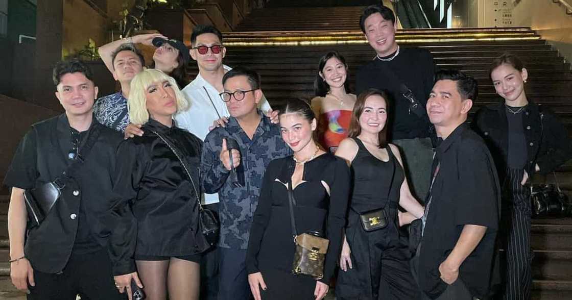 Photos mula sa bakasyon ng ‘It’s Showtime’ hosts sa Hong Kong, ikinatuwa ng kanilang fans Photos mula sa bakasyon ng ‘It’s Showtime’ hosts sa Hong Kong, ikinatuwa ng kanilang fans