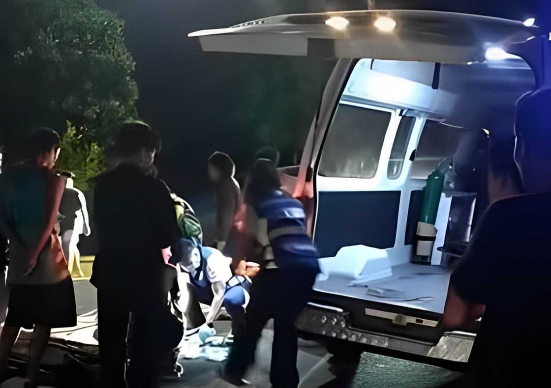 Lasing na rider sumalpok sa stretcher sa gitna ng rescue sa Kidapawan