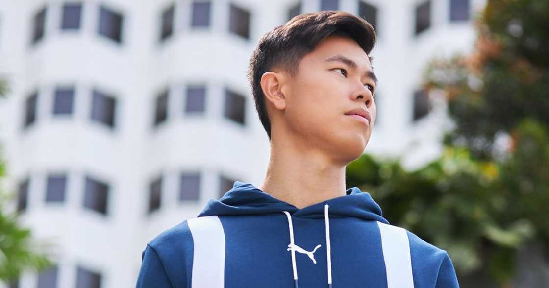 EJ Obiena, ipinangakong babalik pagkatapos magtamo ng back injury EJ Obiena, ipinangakong babalik pagkatapos magtamo ng back injury