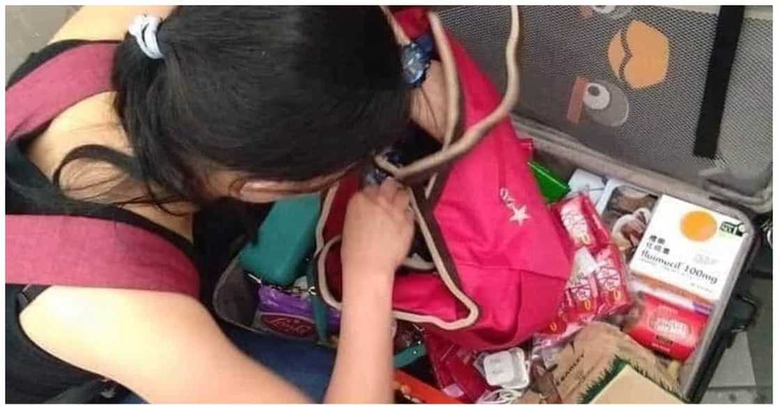 OFW na kararating lang sa bansa, nabiktima di umano ng 'bukas maleta' sa airport OFW na kararating lang sa bansa, nabiktima di umano ng 'bukas maleta' sa airport