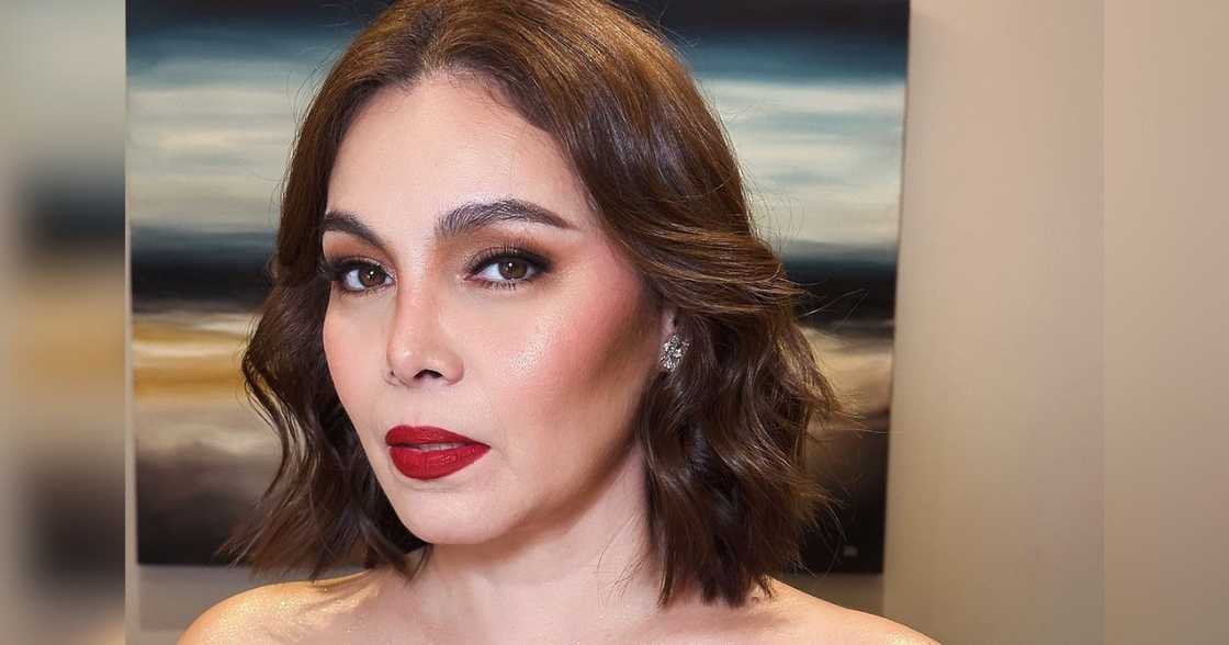 K Brosas, may mensahe sa mga sasabak sa pulitika na sinasabing "gusto lang namin tumulong" K Brosas, may mensahe sa mga sasabak sa pulitika na sinasabing "gusto lang namin tumulong"