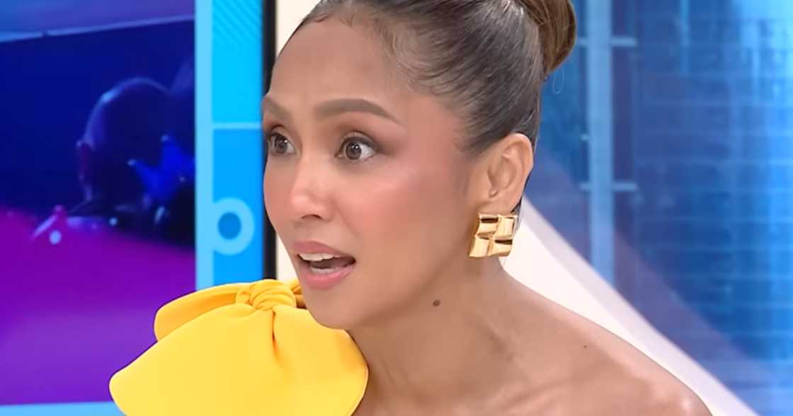 Rochelle Pangilinan, ikinuwento ang mahigpit niyang pamumuno sa SexBomb Girls noon (Screenshot from Fast Talk with Boy Abunda via GMA Network) Rochelle Pangilinan, ikinuwento ang mahigpit niyang pamumuno sa SexBomb Girls noon (Screenshot from Fast Talk with Boy Abunda via GMA Network)