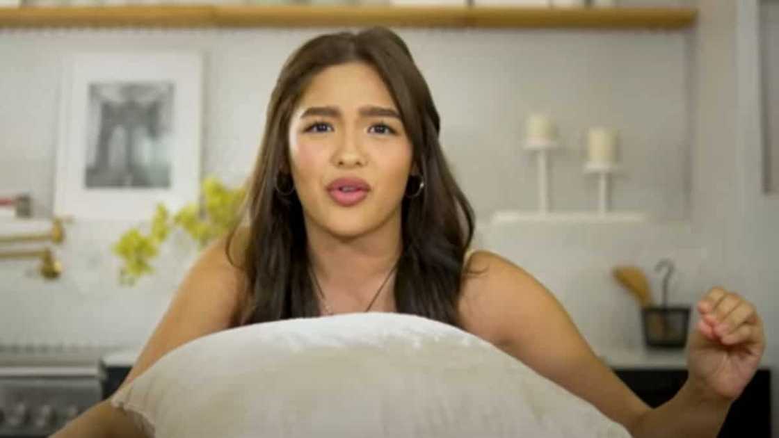 Andrea Brillantes tungkol sa 'betrayal': "Hindi totoo 'yang second chances na 'yan" Andrea Brillantes tungkol sa 'betrayal': "Hindi totoo 'yang second chances na 'yan"