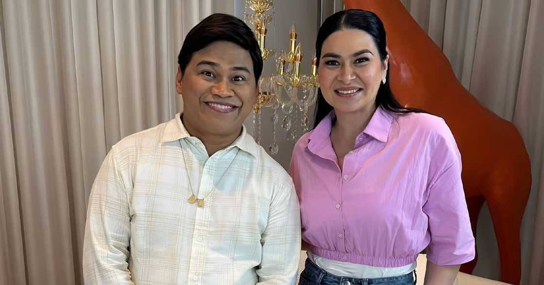 Ogie Diaz, pinuri efforts ni Aiko Melendez: “Ipapadala niya lahat yan sa Bicol” Ogie Diaz, pinuri efforts ni Aiko Melendez: “Ipapadala niya lahat yan sa Bicol”