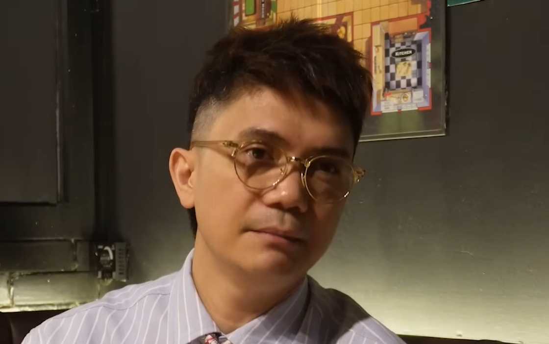 Vhong Navarro, ibinahagi ang mga aral mula sa madilim na nakaraan: “Maging stick to one ka" Vhong Navarro, ibinahagi ang mga aral mula sa madilim na nakaraan: “Maging stick to one ka"
