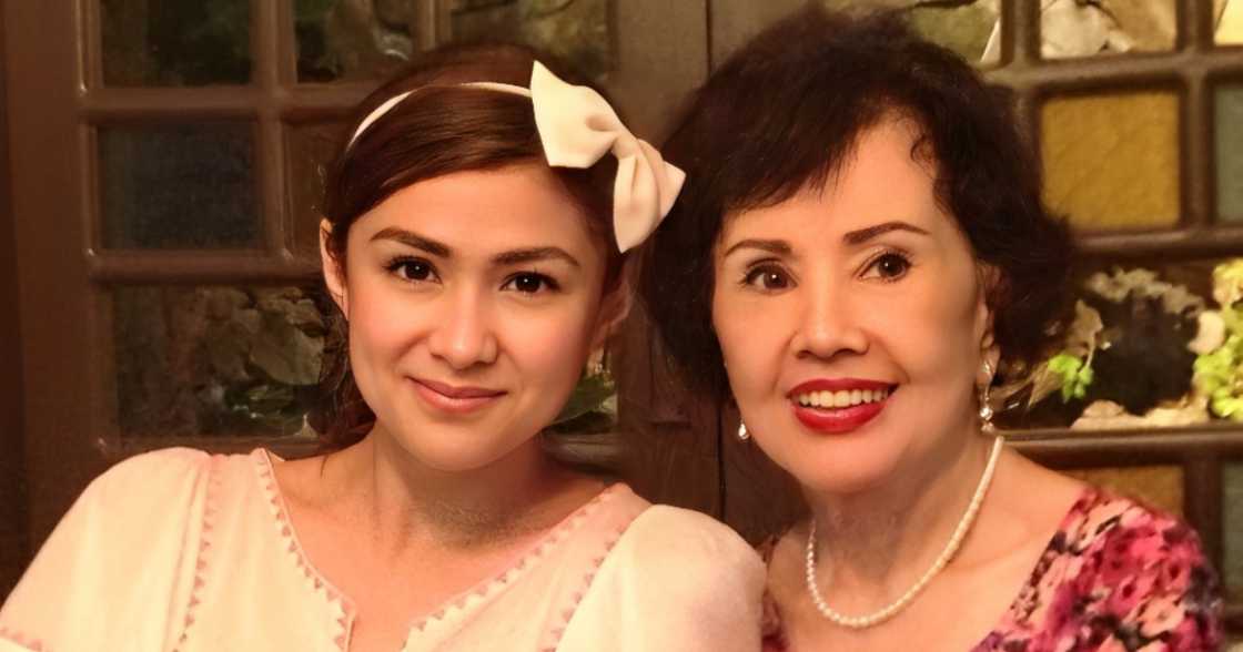 Carla Abellana, ibinida ang green bones ng pumanaw ng lolang si Delia Razon Carla Abellana, ibinida ang green bones ng pumanaw ng lolang si Delia Razon