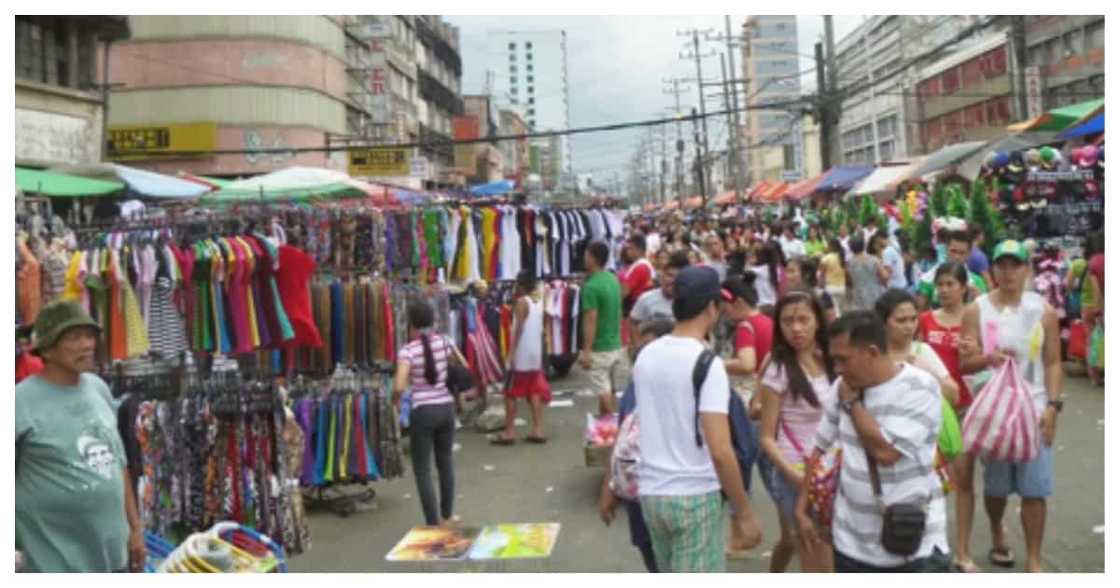 May kondisyon: Mayor Isko, payag sa pagbabalik ng mga street vendors sa Divisoria May kondisyon: Mayor Isko, payag sa pagbabalik ng mga street vendors sa Divisoria
