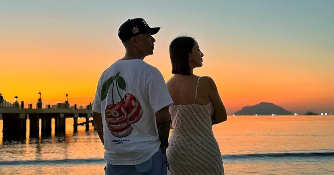 Katrina Halili, nagpapakilig sa bagong vlog teaser kasama si Kris Lawrence Katrina Halili, nagpapakilig sa bagong vlog teaser kasama si Kris Lawrence