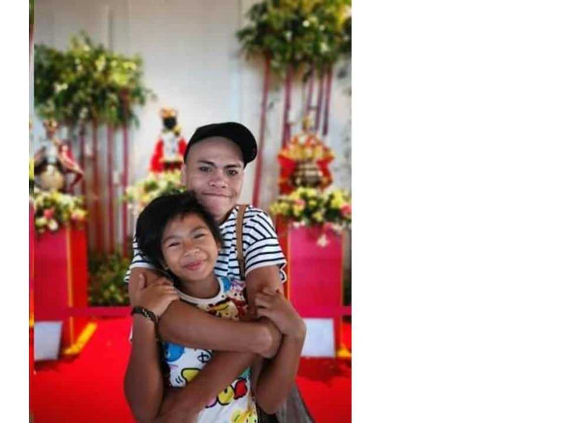 Priceless moment of Super Tekla & his child upon meeting again shown in viral photos