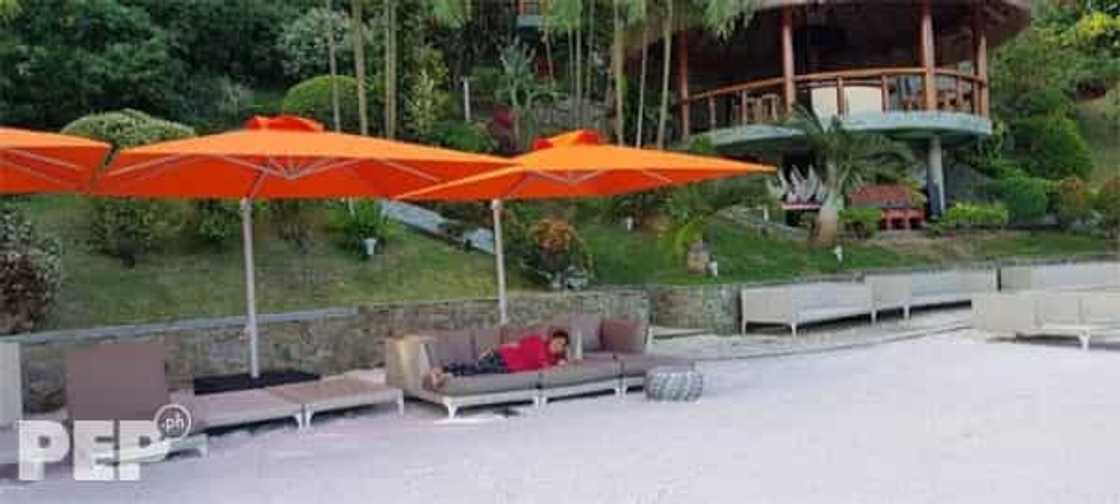 Sobrang yaman talaga! Willie Revillame, bumili ng mala-Amanpulo beach resort sa Puerto Galera Sobrang yaman talaga! Willie Revillame, bumili ng mala-Amanpulo beach resort sa Puerto Galera