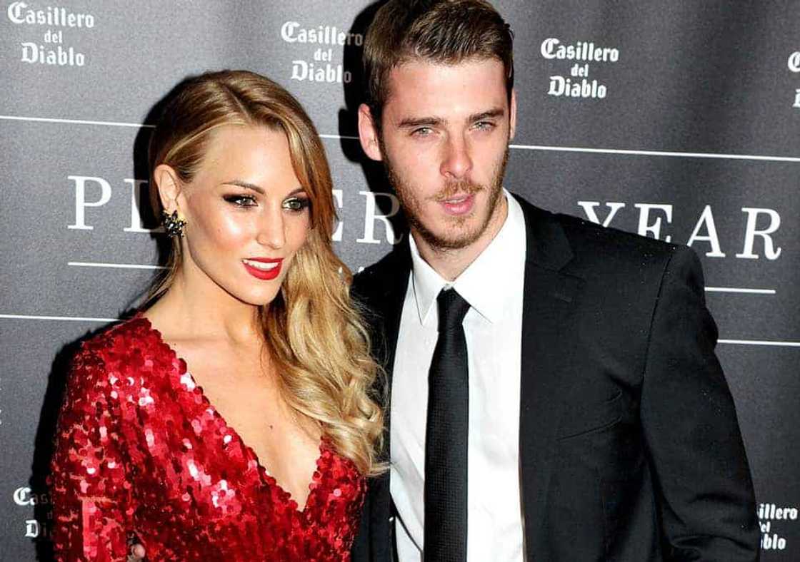 Manchester United players wives and girlfriends Manchester United players wives and girlfriends