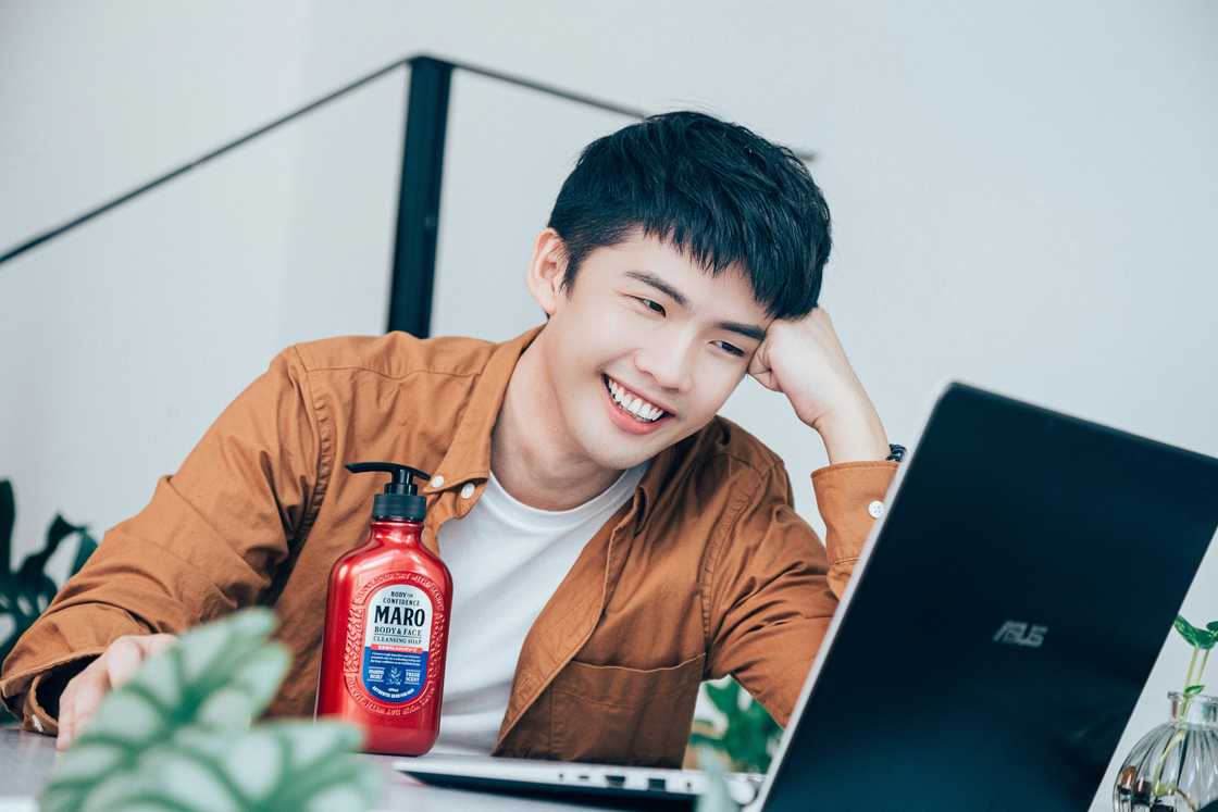 A happy journalist reflecting on his life A happy journalist reflecting on his life