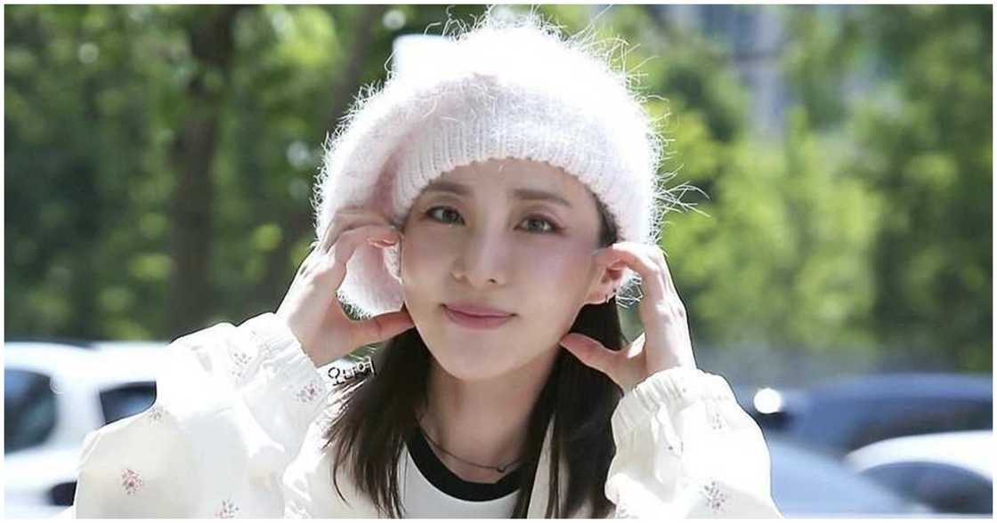 Sandara Park airs adorable question for Filipinos: "Kakagulat" Sandara Park airs adorable question for Filipinos: "Kakagulat"