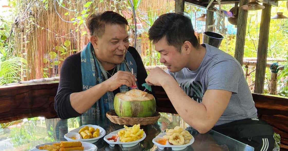 Post ng LGBTQIA+ na vice mayor sa Iloilo kasama ang BF sa sweet photo, viral: “He is not a gold digger” Post ng LGBTQIA+ na vice mayor sa Iloilo kasama ang BF sa sweet photo, viral: “He is not a gold digger”
