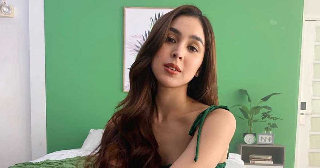 Julia Barretto, iniiwasang mang-stalk ng ex sa social media para wala na raw gulo Julia Barretto, iniiwasang mang-stalk ng ex sa social media para wala na raw gulo