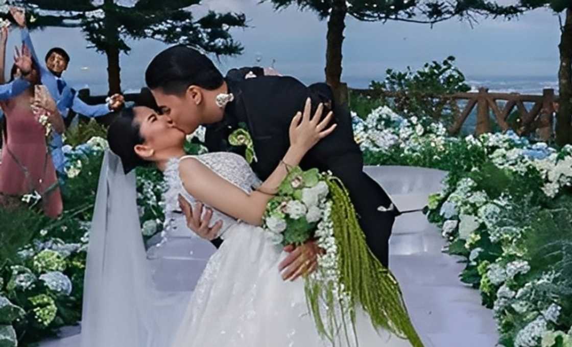 Ronnie Alonte, ipinakilala na si “Mrs. Alonte” sa publiko Ronnie Alonte, ipinakilala na si “Mrs. Alonte” sa publiko