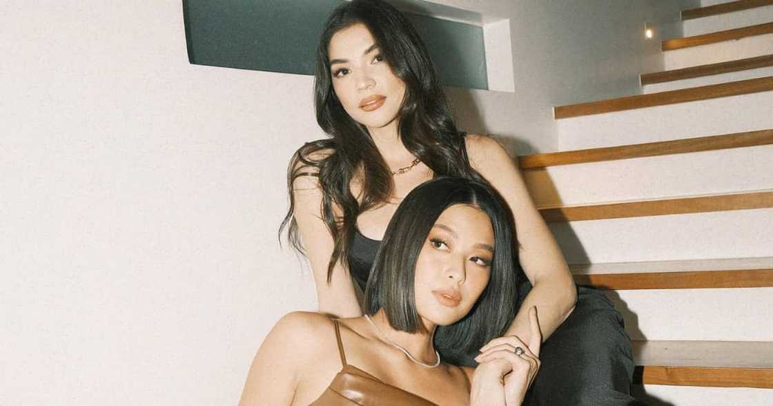 Rhian Ramos, ikinuwento istorya sa likod ng pagsasama nila ni Michelle Dee sa iisang bubong Rhian Ramos, ikinuwento istorya sa likod ng pagsasama nila ni Michelle Dee sa iisang bubong