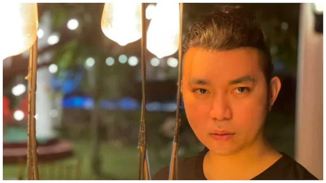 Chad Kinis, nanawagan: "My Gcash just got hacked, inubos ang pera ko" Chad Kinis, nanawagan: "My Gcash just got hacked, inubos ang pera ko"