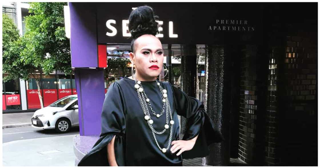 Super Tekla, bumwelta sa taong nagsabing yumabang na siya Super Tekla, bumwelta sa taong nagsabing yumabang na siya
