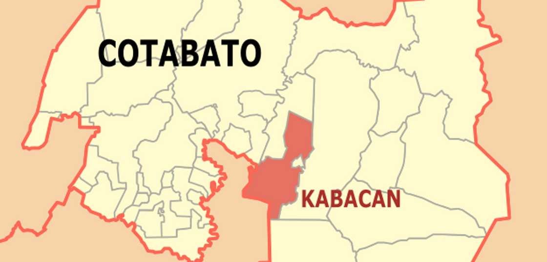 Bangkay ng kambal na sanggol natagpuan sa Barangay Malabuaya, Cotabato Bangkay ng kambal na sanggol natagpuan sa Barangay Malabuaya, Cotabato