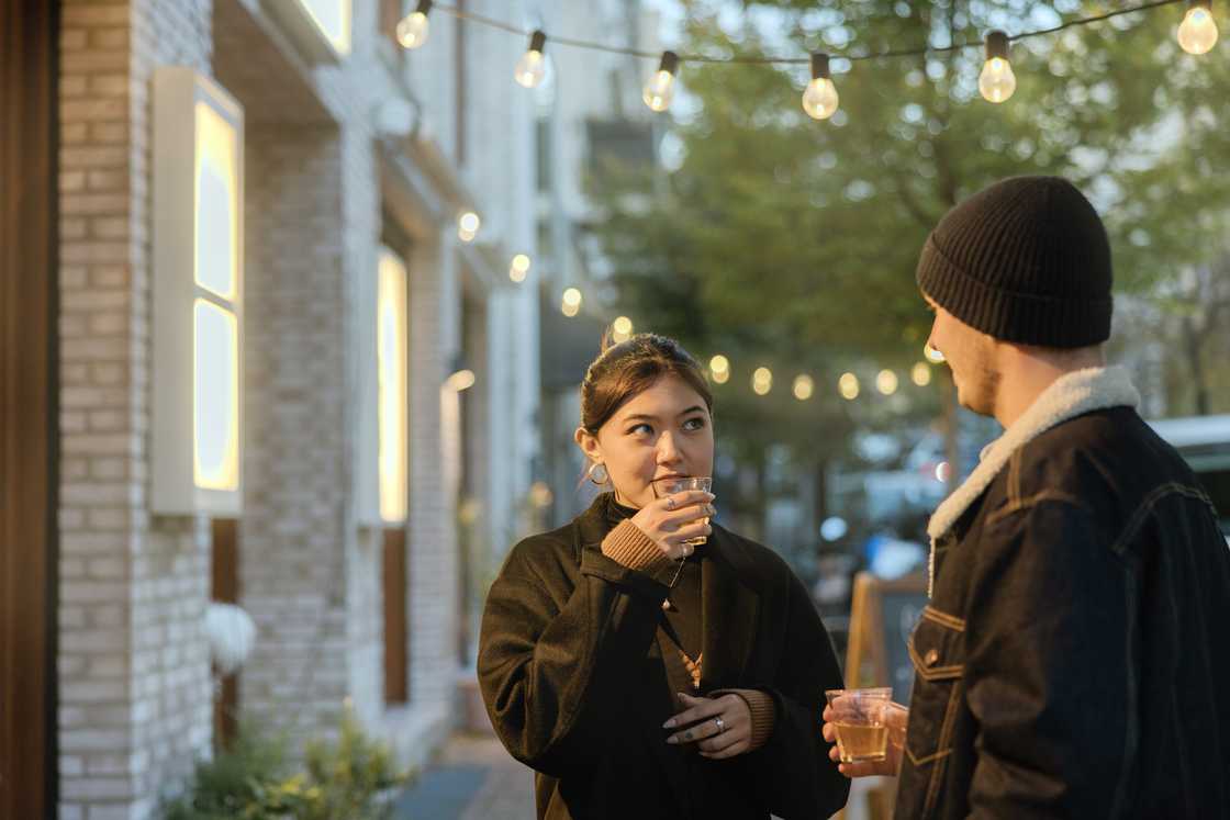 Couple drinking coffee Couple drinking coffee