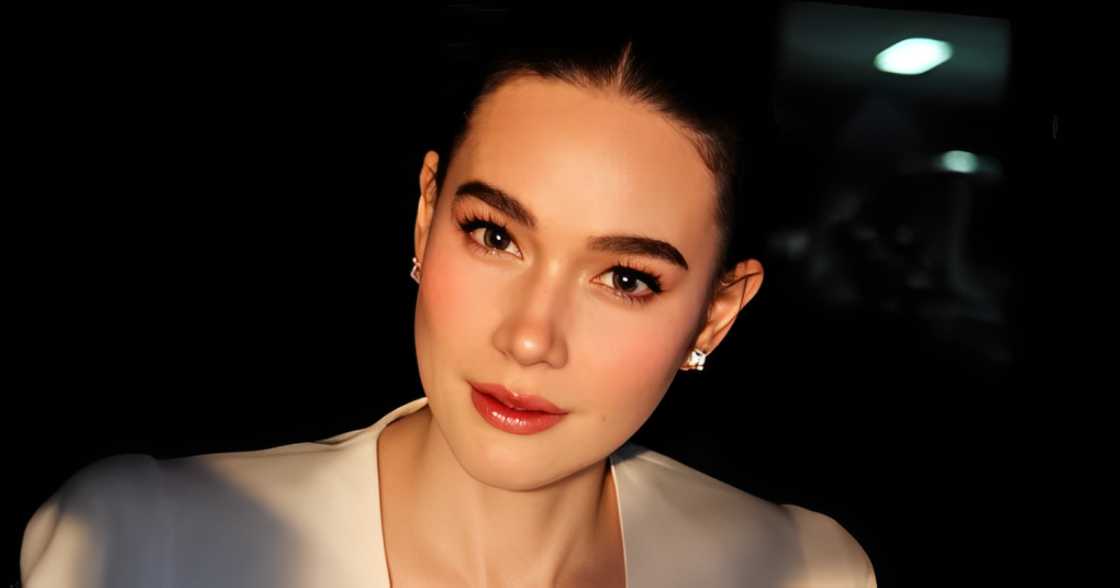 Bea Alonzo, kakaibang desisyon ang ginawa sa mismong kasal na hinangaan ng marami Bea Alonzo, kakaibang desisyon ang ginawa sa mismong kasal na hinangaan ng marami
