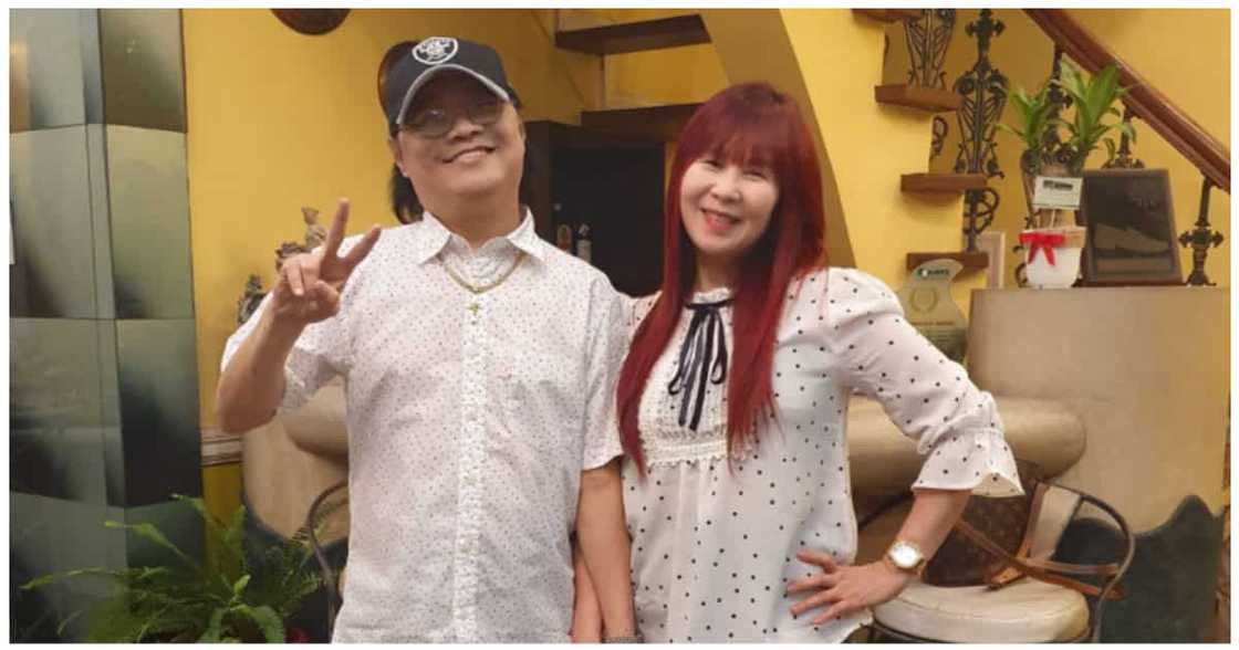 Asawa ni April Boy Regino, napahagulgol sa pagpanaw ng asawa Asawa ni April Boy Regino, napahagulgol sa pagpanaw ng asawa