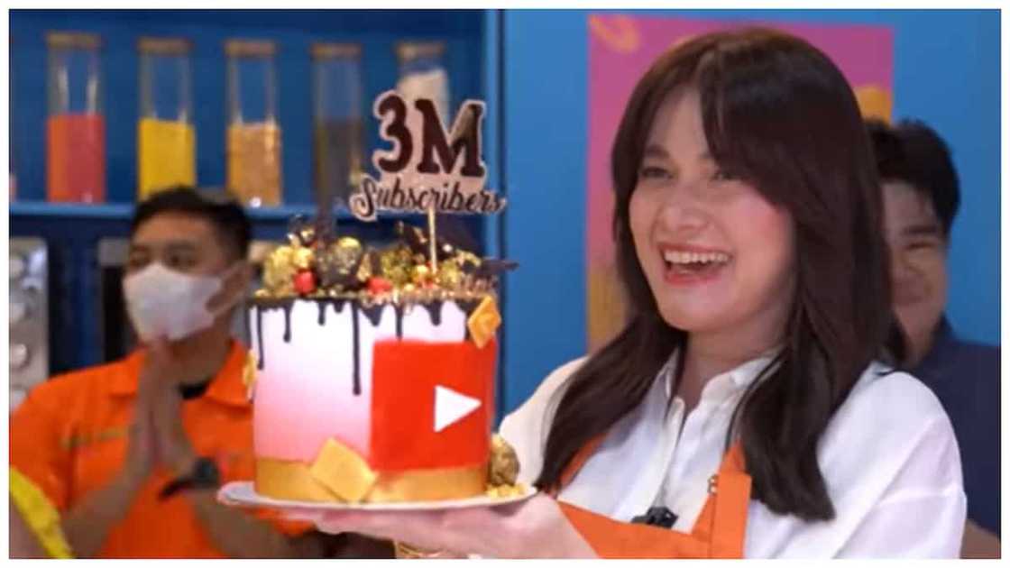 Bea Alonzo, may 3M subscribers sa kanyang YT; nagdiwang kasama ang mga bata sa ECPAT Bea Alonzo, may 3M subscribers sa kanyang YT; nagdiwang kasama ang mga bata sa ECPAT