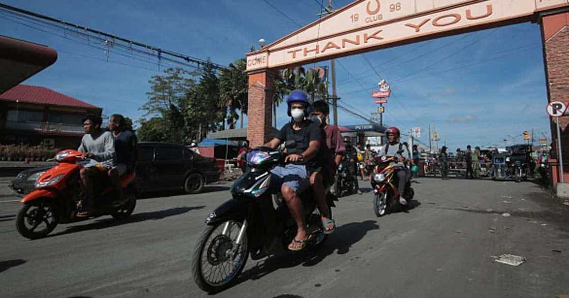 Photo: Screengrab from ABS-CBN Photo: Screengrab from ABS-CBN
