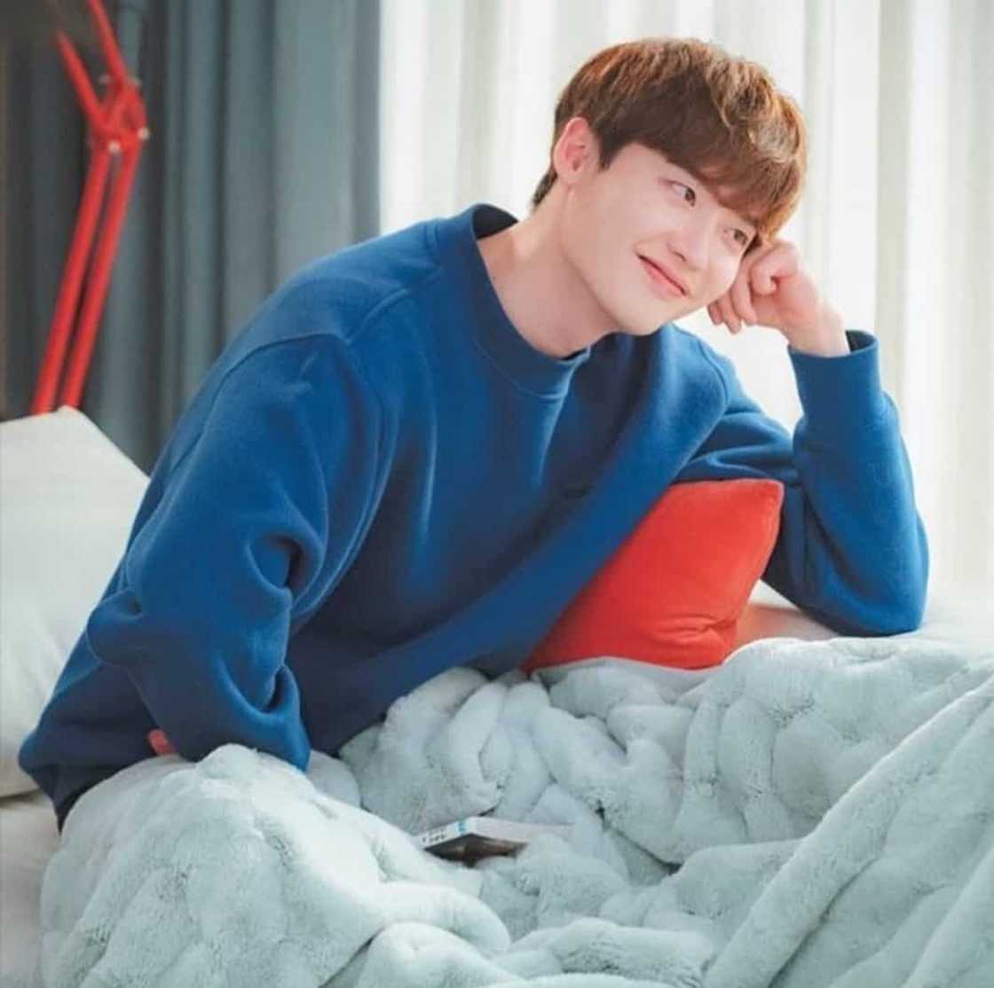 Lee Jong Suk height Lee Jong Suk height