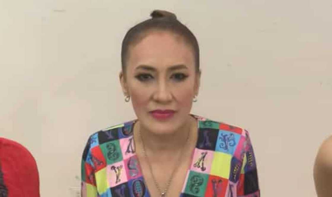 Ai-Ai Delas Alas, binanatan ang sistema ng isang telecom provider: “Matagal nakong nagtitimpi sa inyo” Ai-Ai Delas Alas, binanatan ang sistema ng isang telecom provider: “Matagal nakong nagtitimpi sa inyo”