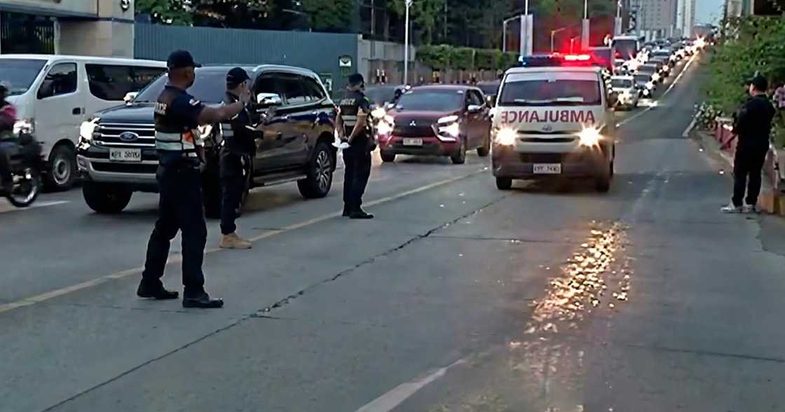 Batas vs konsiderasyon: Anak ng pasyenteng may stage 4 Cancer, may masakit na rebelasyon sa EDSA Batas vs konsiderasyon: Anak ng pasyenteng may stage 4 Cancer, may masakit na rebelasyon sa EDSA