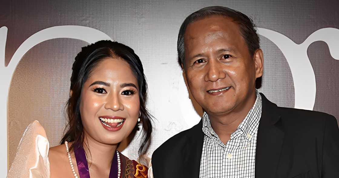 Inspiring story of the 20-year journey of a father and daughter conquering the Bar together go viral Inspiring story of the 20-year journey of a father and daughter conquering the Bar together go viral