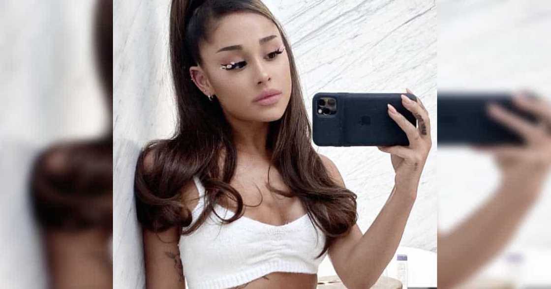 Ariana Grande ties the knot with her real estate agent boyfriend Ariana Grande ties the knot with her real estate agent boyfriend