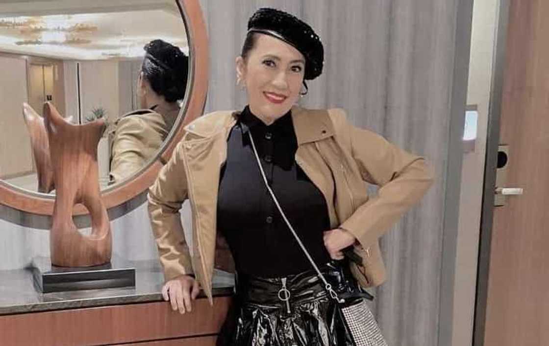 Ai-ai Delas Alas, pinakita ang pag-workout sa gitna ng pinagdadaanan: "Lumalaban!" (PHOTO: Ai Ai Delas Alas | Facebook) Ai-ai Delas Alas, pinakita ang pag-workout sa gitna ng pinagdadaanan: "Lumalaban!" (PHOTO: Ai Ai Delas Alas | Facebook)