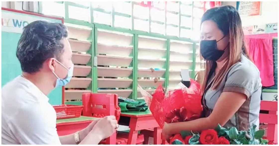 OFW na mahigit na apat na taon sa Saudi, may nakakakilig na marriage proposal sa nobya OFW na mahigit na apat na taon sa Saudi, may nakakakilig na marriage proposal sa nobya